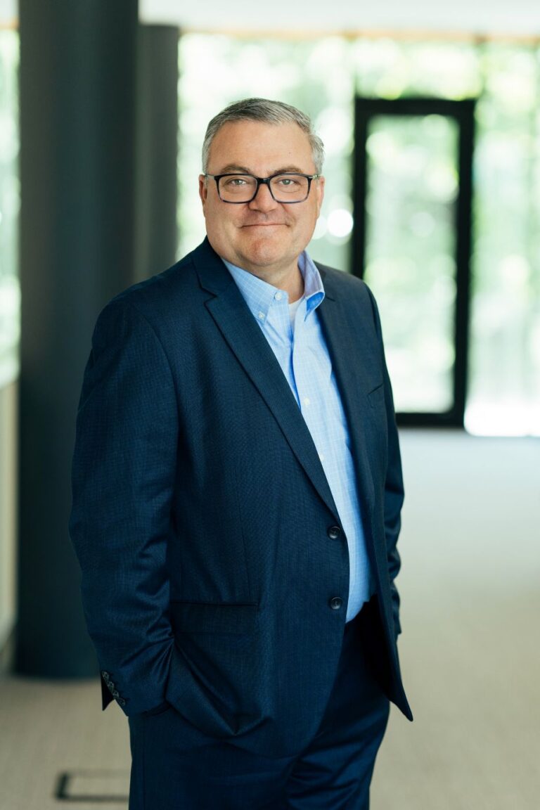 Husby Jon Headshot LD